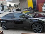 Hyundai Elantra-3