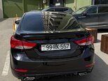 Hyundai Elantra-2