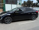 Hyundai Elantra-4
