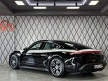Porsche Taycan 4S-4