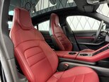 Porsche Taycan 4S-12