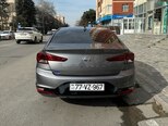 Hyundai Elantra-2