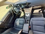 Volkswagen Golf-12