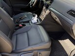 Volkswagen Golf-10