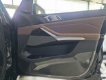 BMW X7-12