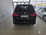 BMW X7-8