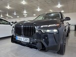 BMW X7-4