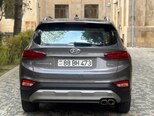 Hyundai Santa Fe-15
