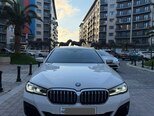 BMW 530e-8