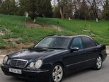 Mercedes E 200-4