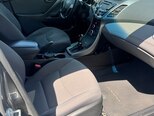 Hyundai Elantra-16