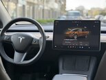 Tesla Model Y-9