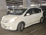 Nissan Note-5