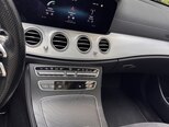 Mercedes E 300 e-13