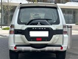 Mitsubishi Pajero-12