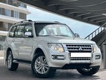 Mitsubishi Pajero-6