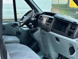 Ford Transit-10