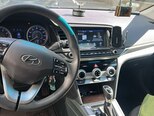 Hyundai Elantra-4
