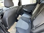 Hyundai Accent-10