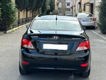 Hyundai Accent-7