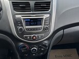 Hyundai Accent-14
