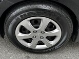 Hyundai Accent-15