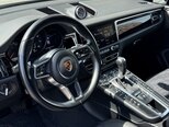 Porsche Macan-8