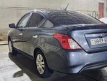 Nissan Versa-3