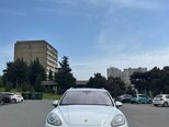 Porsche Cayenne-2