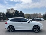 Porsche Cayenne-5