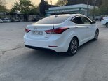 Hyundai Elantra-4