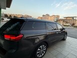 Kia Carnival-4