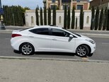 Hyundai Elantra-3