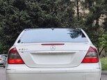 Mercedes E 280-6