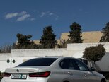 BMW 330-7