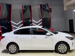 Kia Rio-5