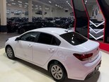Kia Rio-7