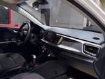 Kia Rio-13