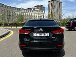 Hyundai Elantra-2