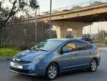Toyota Prius-3