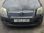 Toyota Avensis-1