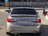 Hyundai Sonata-6