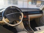 Mercedes E 280-8