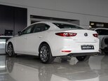 Mazda 3-6