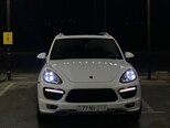 Porsche Cayenne-19