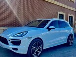 Porsche Cayenne-1