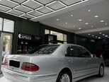 Mercedes E 220-6