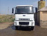 Ford Cargo-1