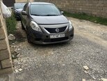 Nissan Versa-1