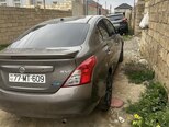 Nissan Versa-4